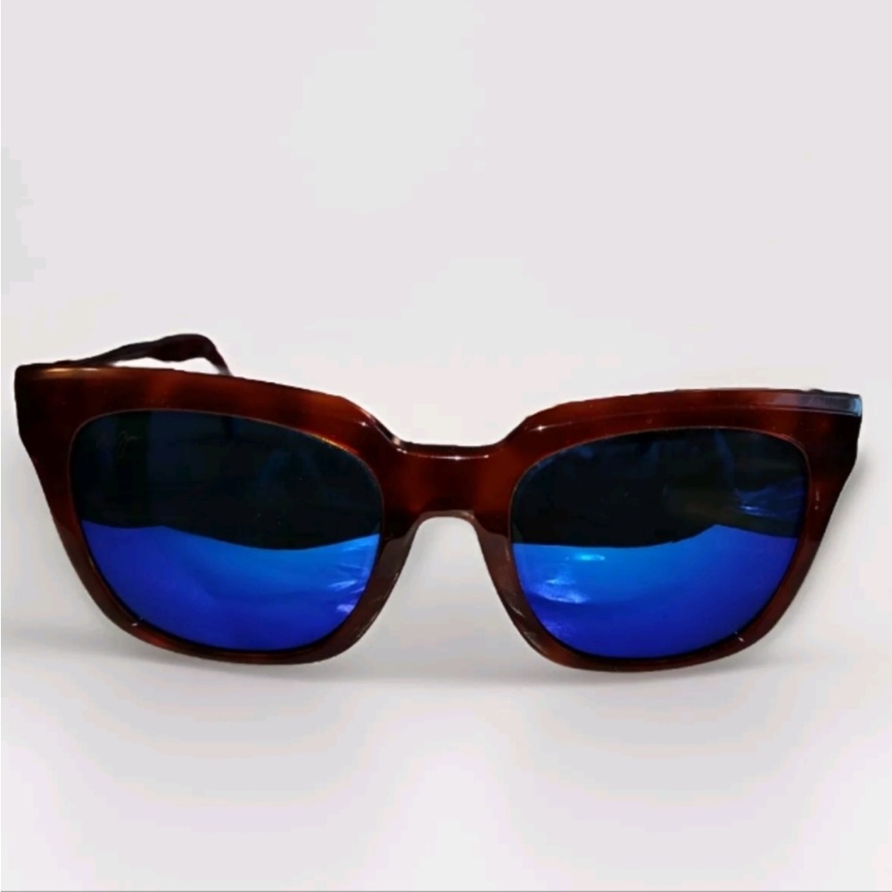 Maui Jim Brown and Blue Sunglasses with Oversized Design